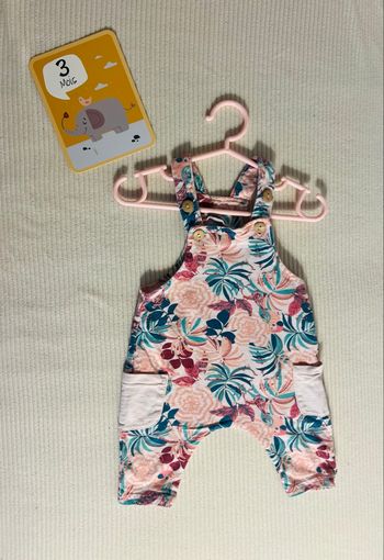 Salopette fleurie tropical Petit Béguin taille 3 mois