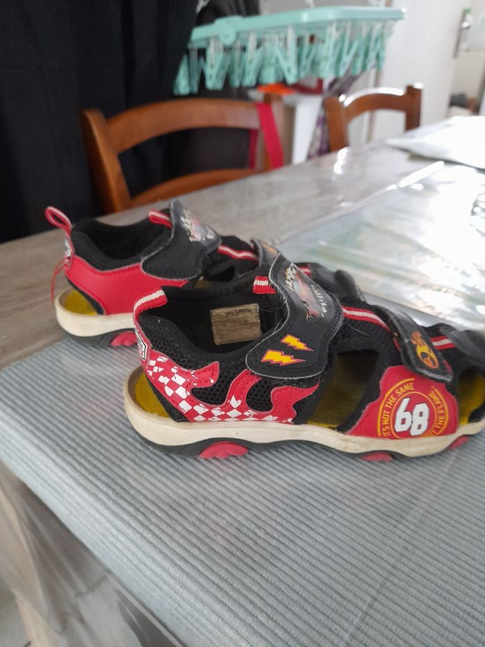 Nu-pieds hot wheels 29 - photo numéro 4