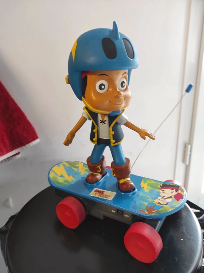 Skateboard télécommandé