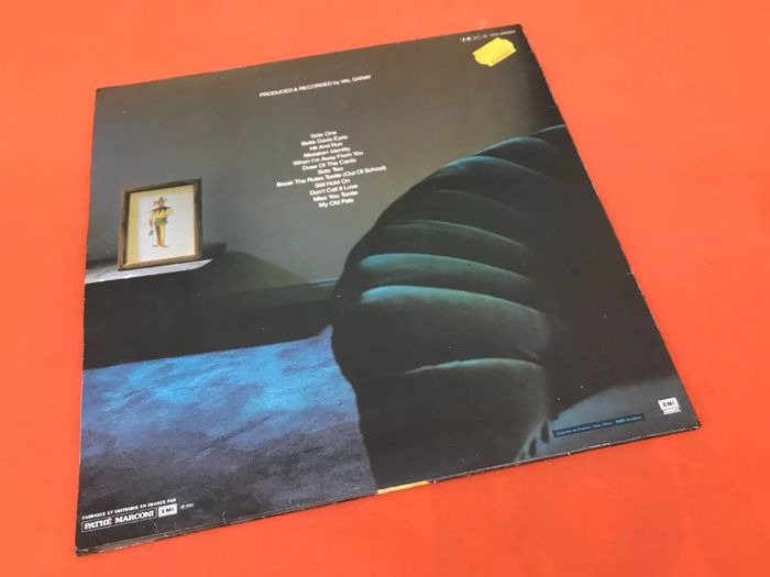 Vinyle 33 tours   Kim Carnes Mistaken Identity  (1981) Emi America 2C 070400008 - photo numéro 3