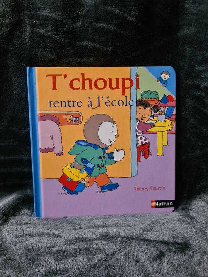 T'choupi rentre à l'école 14