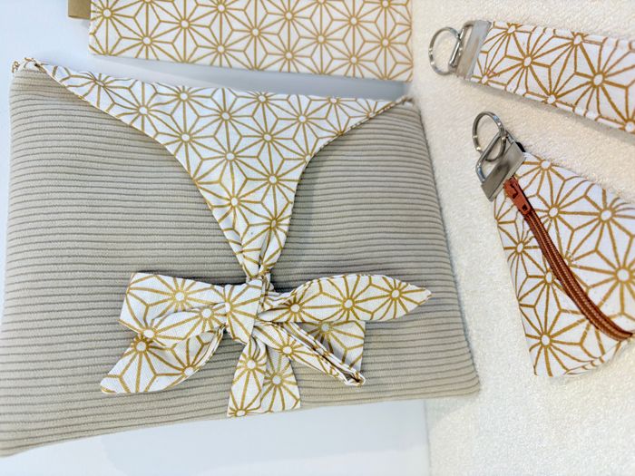 Pochette à livre Beige à motifs dorés - photo numéro 2