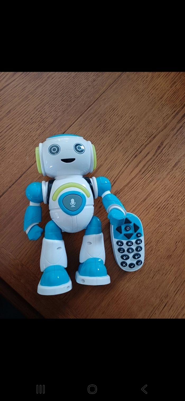 Robot interactif - photo numéro 2
