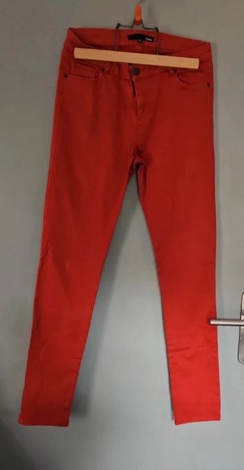 Slim rouge Etam T40- Tendances et confortable