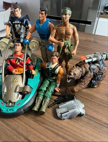 Lot action man