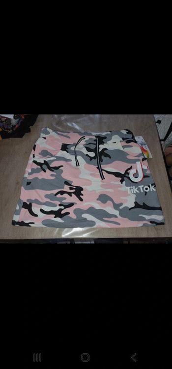 Jupe tik tok