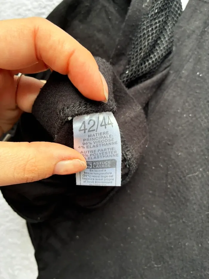 Leggings taille 42 44 - photo numéro 4