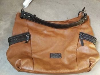 Sac à main épaule Bever's couleur camel, bonne capacité de rangement