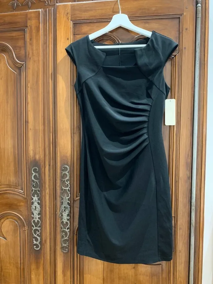 Magnifique Robe noire neuve 🌸 M 38