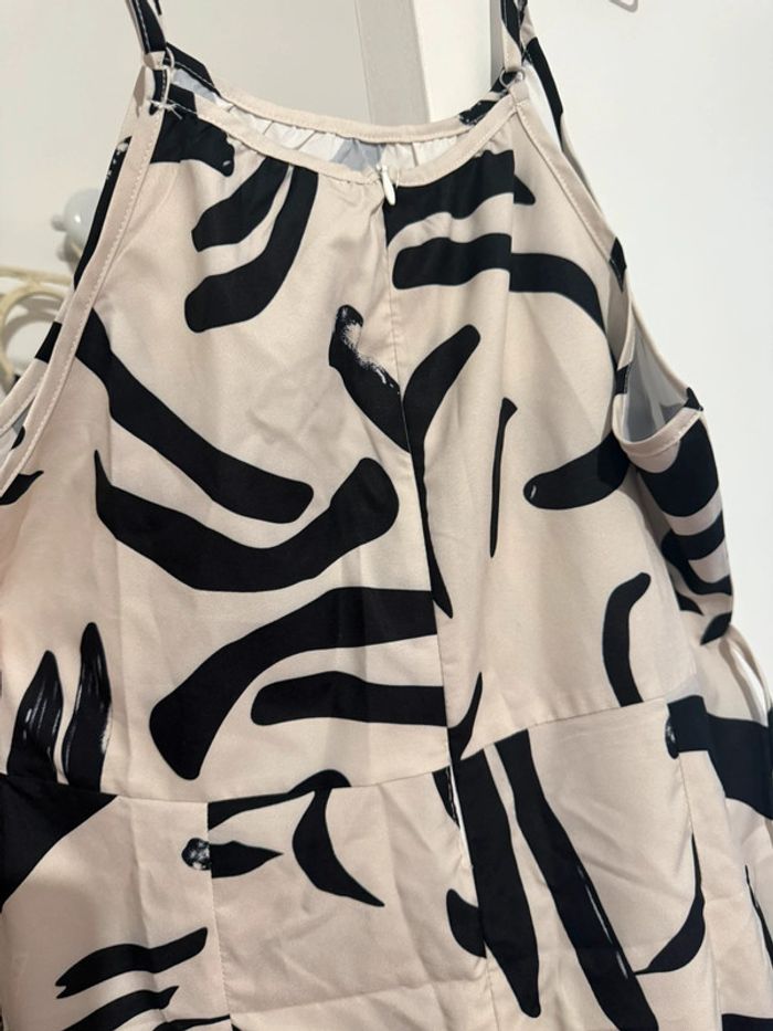 Combi pantalon SHEIN L mais taille petit je trouve beige noir - photo numéro 6