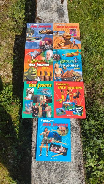 Lot l'album des jeunes