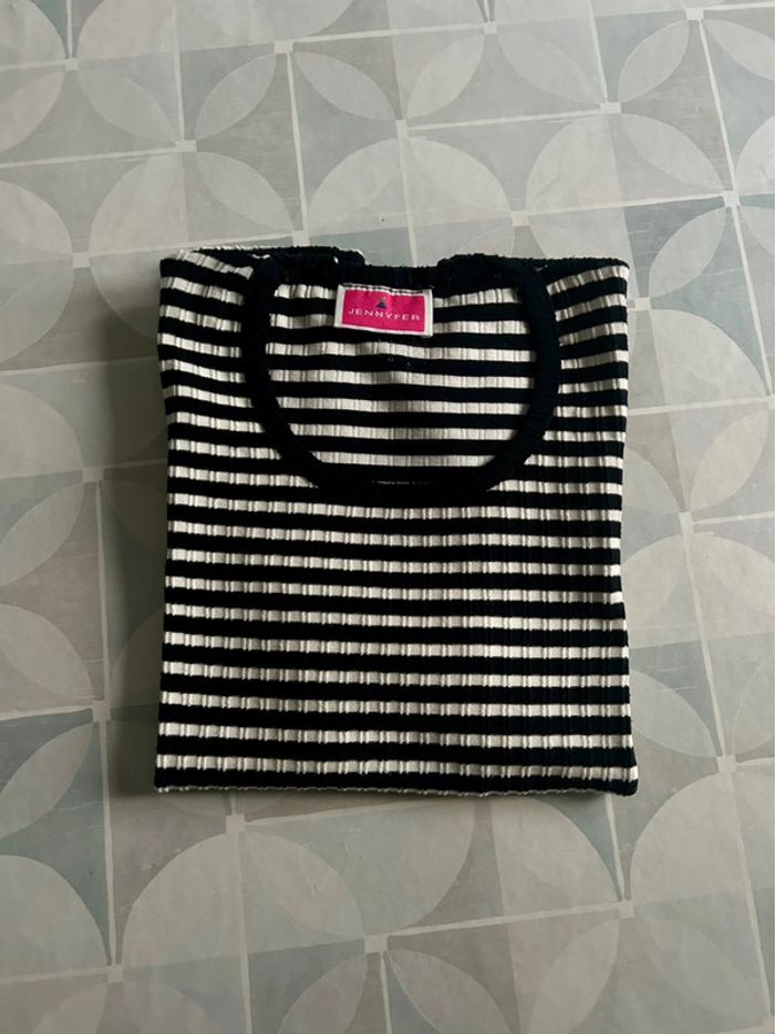 T shirt femme 34 / XS - Jennyfer - en très bon état - photo numéro 4