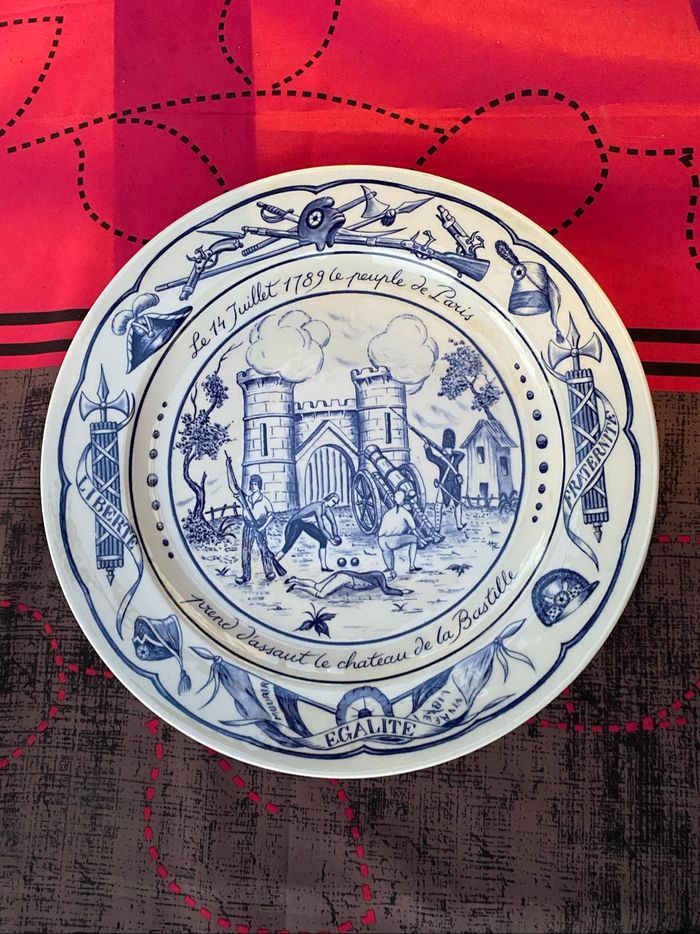 Assiette porcelaine