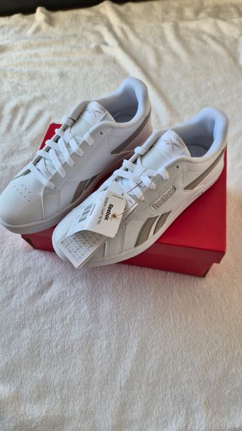 Basket reebok neuve taille 37