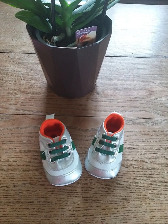 Chaussure Taille 16-17