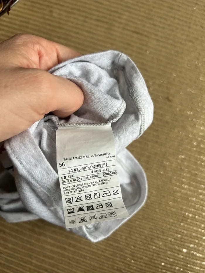 T-shirt taille 1-3 mois - photo numéro 6