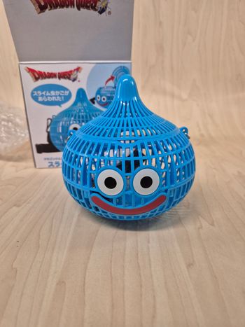 Figurine  / panier (mushikago) Dragon Quest Slime