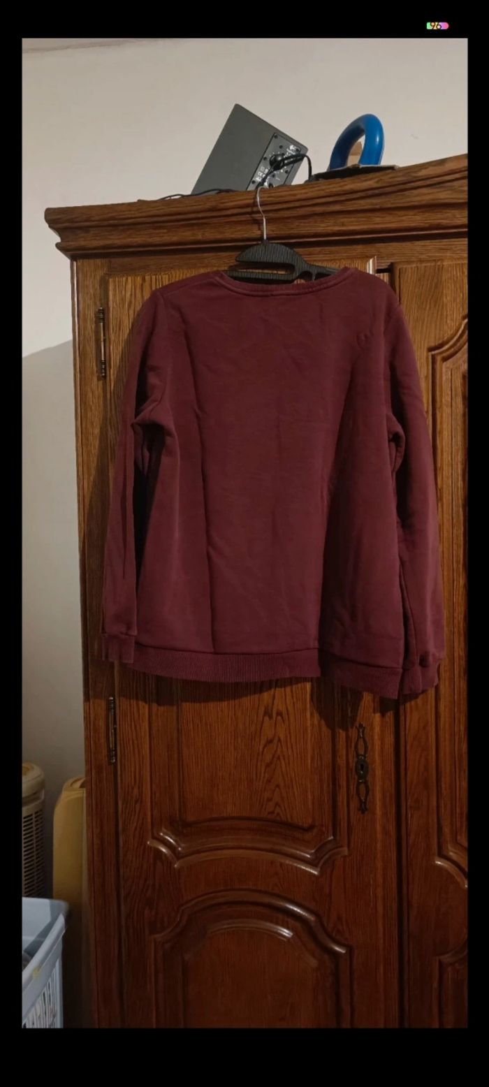 Pull bordeau - photo numéro 2