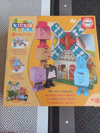 Kiubis  educa le moulin de la ferme