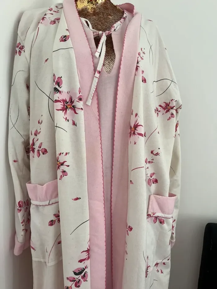 Ensemble déshabille rose 42/44 vintage - photo numéro 5