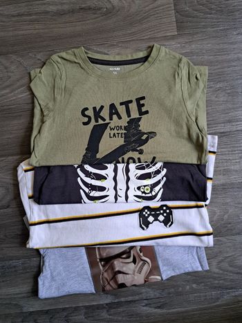 Lot de 4 tee-shirts manches longues et 1 chemise 5 ans