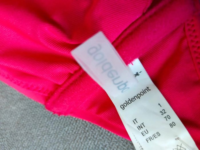 Haut de bikini brodé - Goldenpoint - Taille 80 : équiv. bonnet B/C, 90B FR – Neuf avec étiquette - photo numéro 9