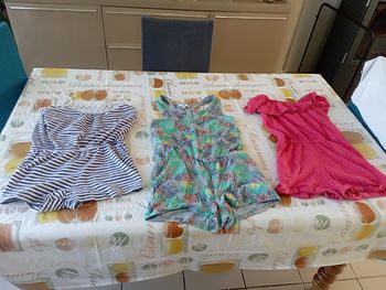 Lot 3 combishort marques diverses 12 ans 10€ 
