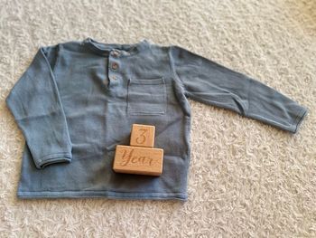 Pull bleu clair 3 ans