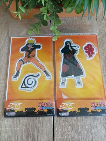 Lot 2 petites figurines acryliques à monter Naruto Uzumaki et Itachi Uchiwa abystyle 