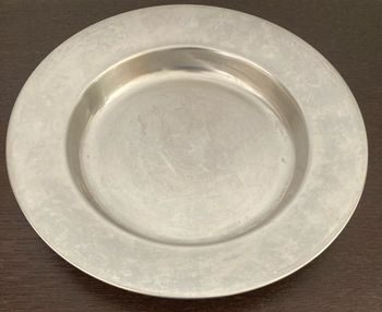 Plat creux en étain Bouillet Bourdelle