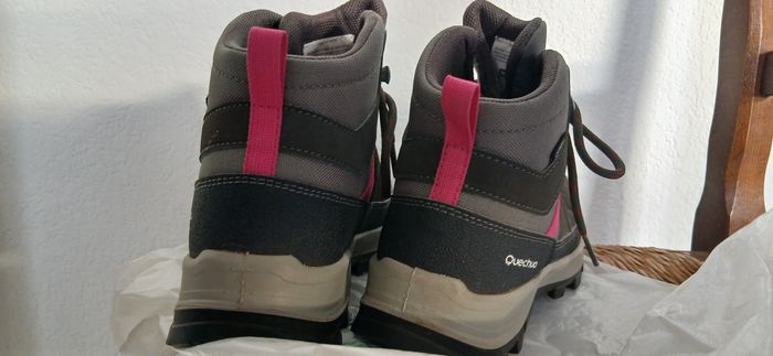 Chaussure de randonnées décathlon Pointure 36 - photo numéro 3