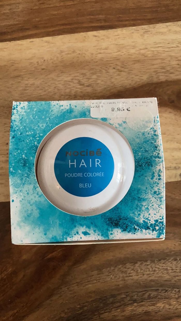 Poudre colorée bleu cheveux
