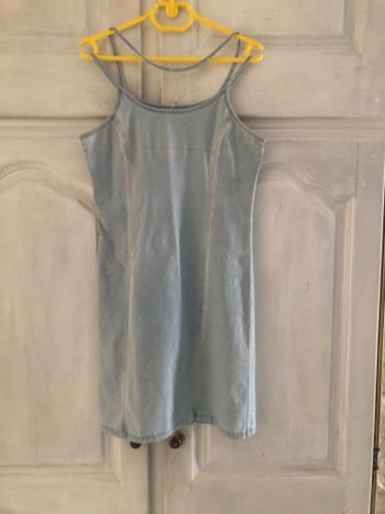 Robe jeans à bretelles