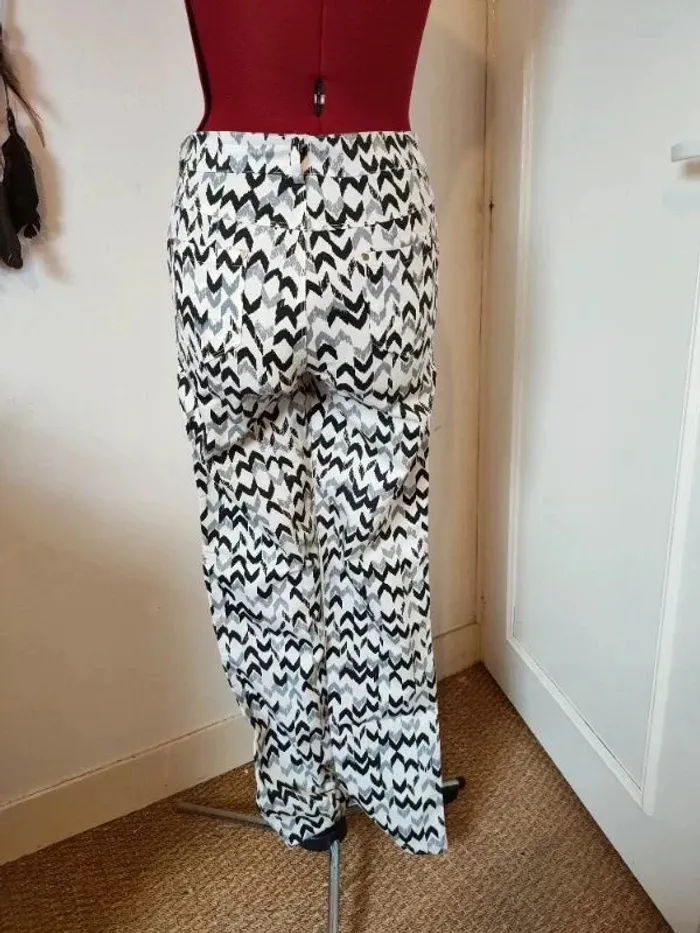 Pantalon droit - photo numéro 8