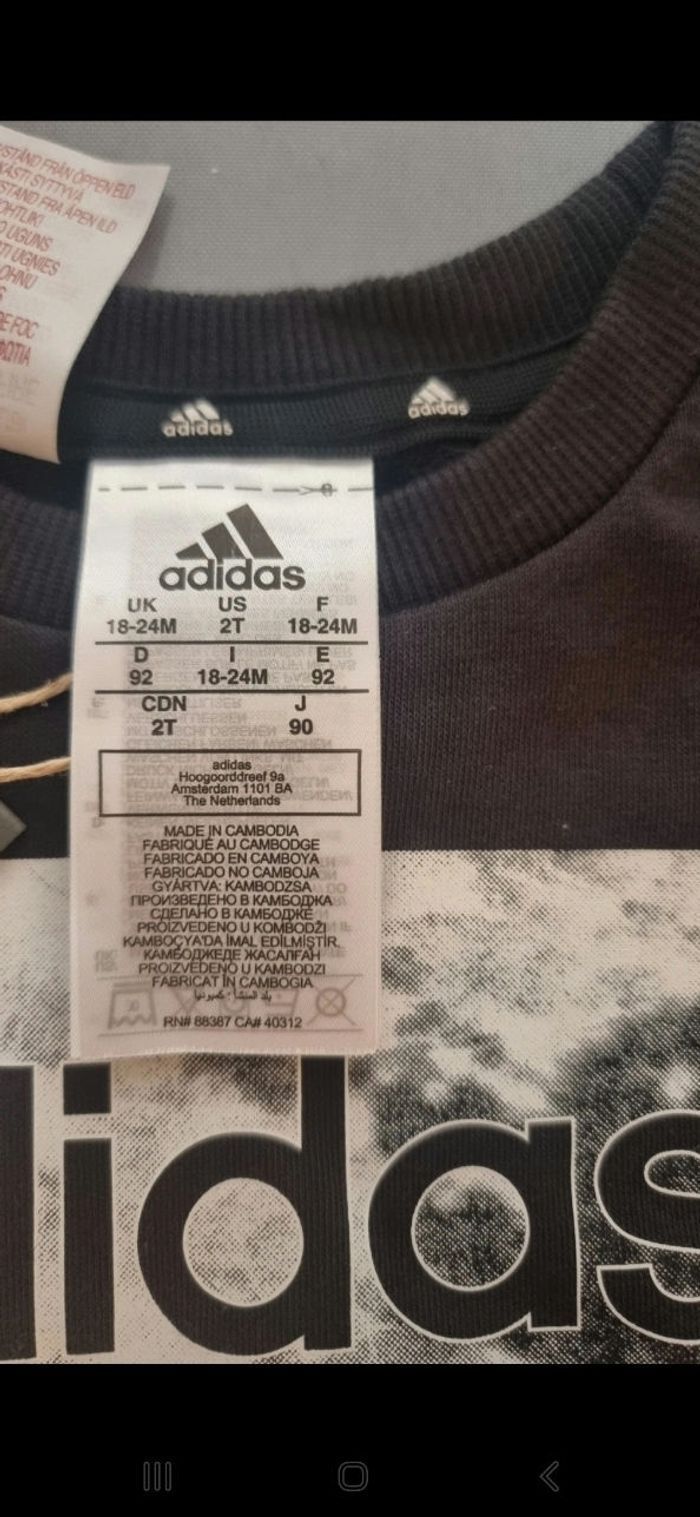 NEUF (non porté) 🏷😍🤩💙💙🏷superbe jogging molleton  ADIDAS mi saison Garçon 24 mois💙💙💙 - photo numéro 5