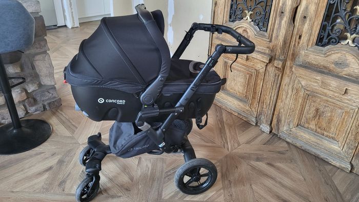 Poussette trio concorde neo