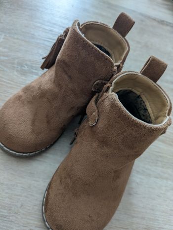 Vend chaussure bébé fille