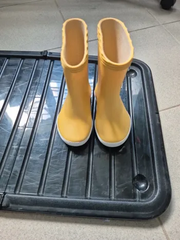 Bottes tribord taille 21 22