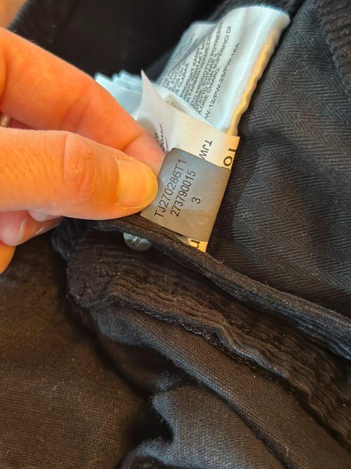 Robe salopette noire en velours côtelé Tommy Jeans - Taille 36 - photo numéro 11