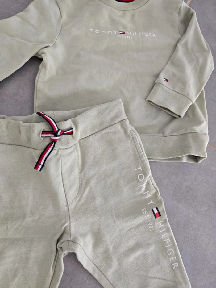 Ensemble jogging Tommy hilfiger - photo numéro 3
