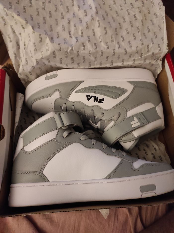 Fila neuve