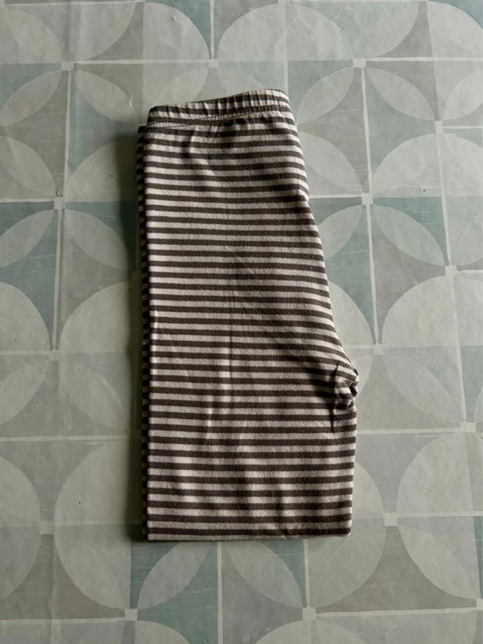 Legging fille - 7 ans - Okaidi - en très bon état - photo numéro 2