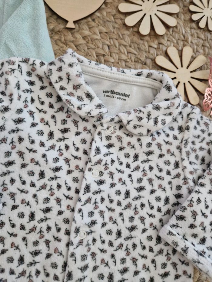Lot de pyjamas fleurie verbaudet bébé fille 3 mois - photo numéro 2