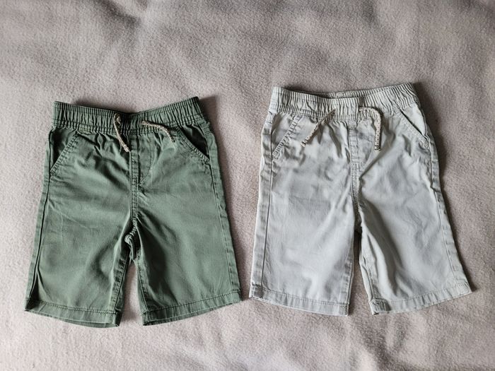 Lot de 2 Shorts primark 24 mois 92 cm - photo numéro 2