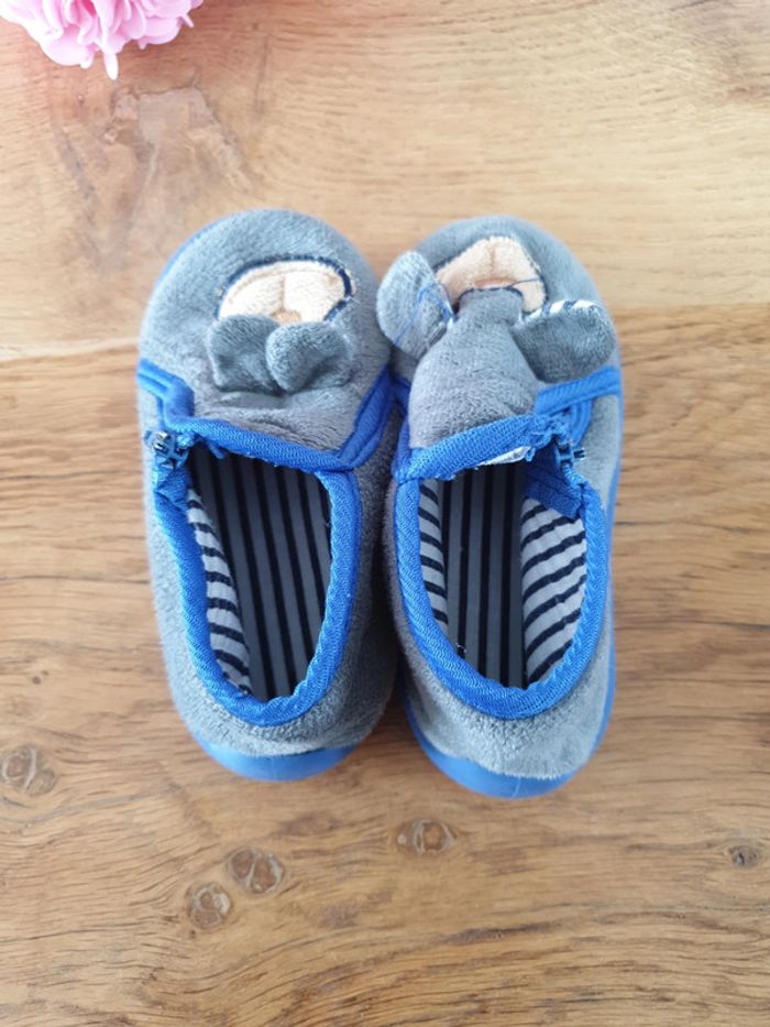 Chaussons 24 - photo numéro 5
