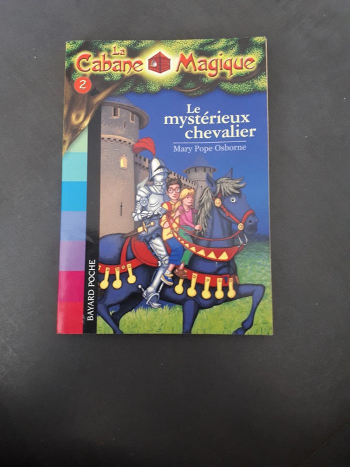 Livre la cabane magique le mystérieux chevalier