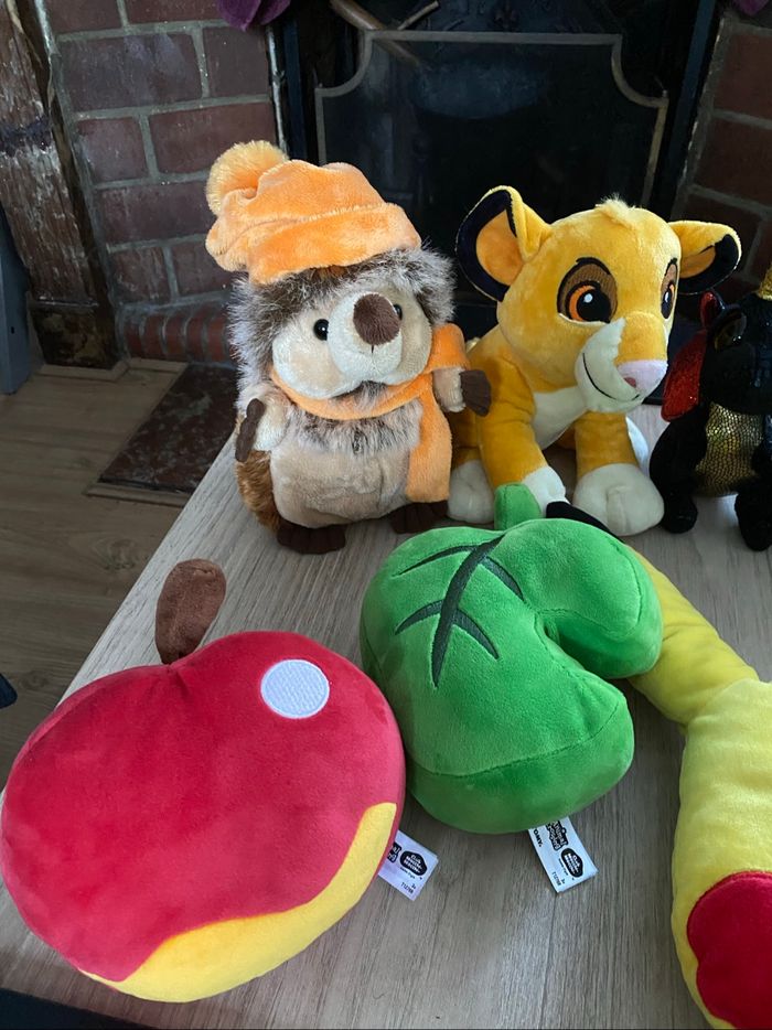 Lot de divers peluches - photo numéro 2