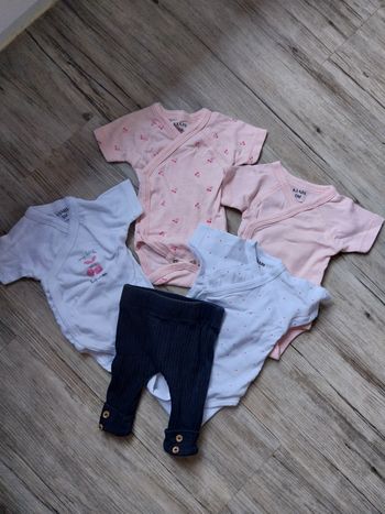 Bodys bébé filles neufs