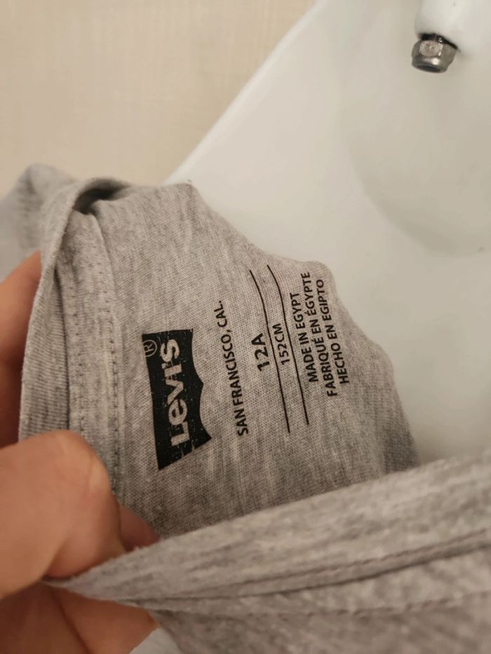 Tee-shirt Levi's manches courtes grises 12 ans - photo numéro 9
