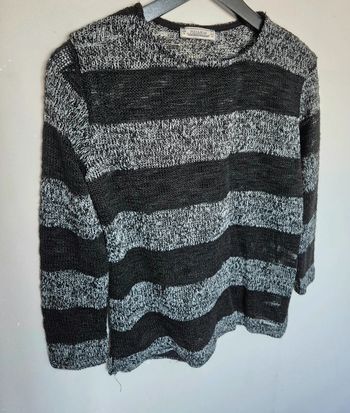 Pull Stradivarius taille s